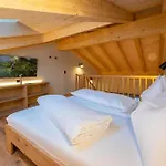 Mountain Nocleg ze śniadaniem 4*