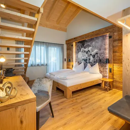 فندق مبيت وإفطار Mountain 4*